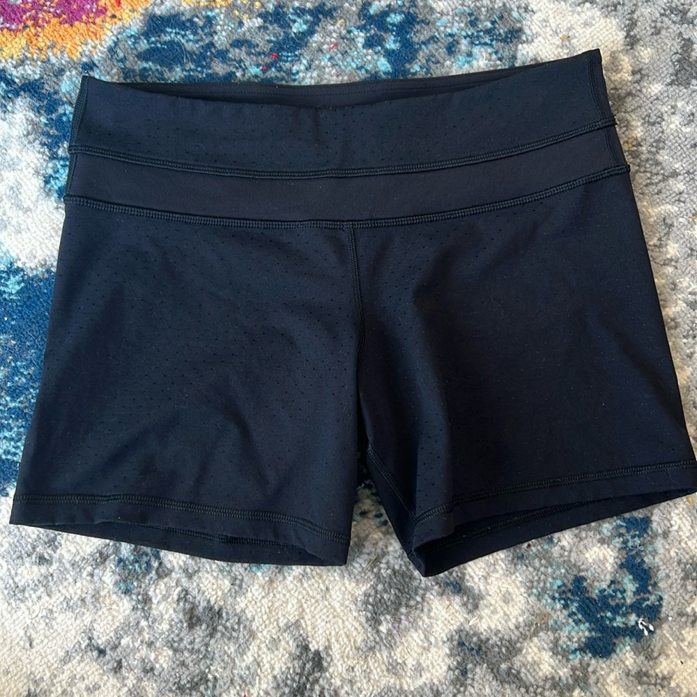 Lululemon spandex shorts